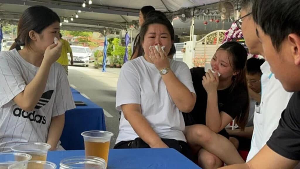 母亲心碎!女儿临终遗言:‘妈咪,我很痛’