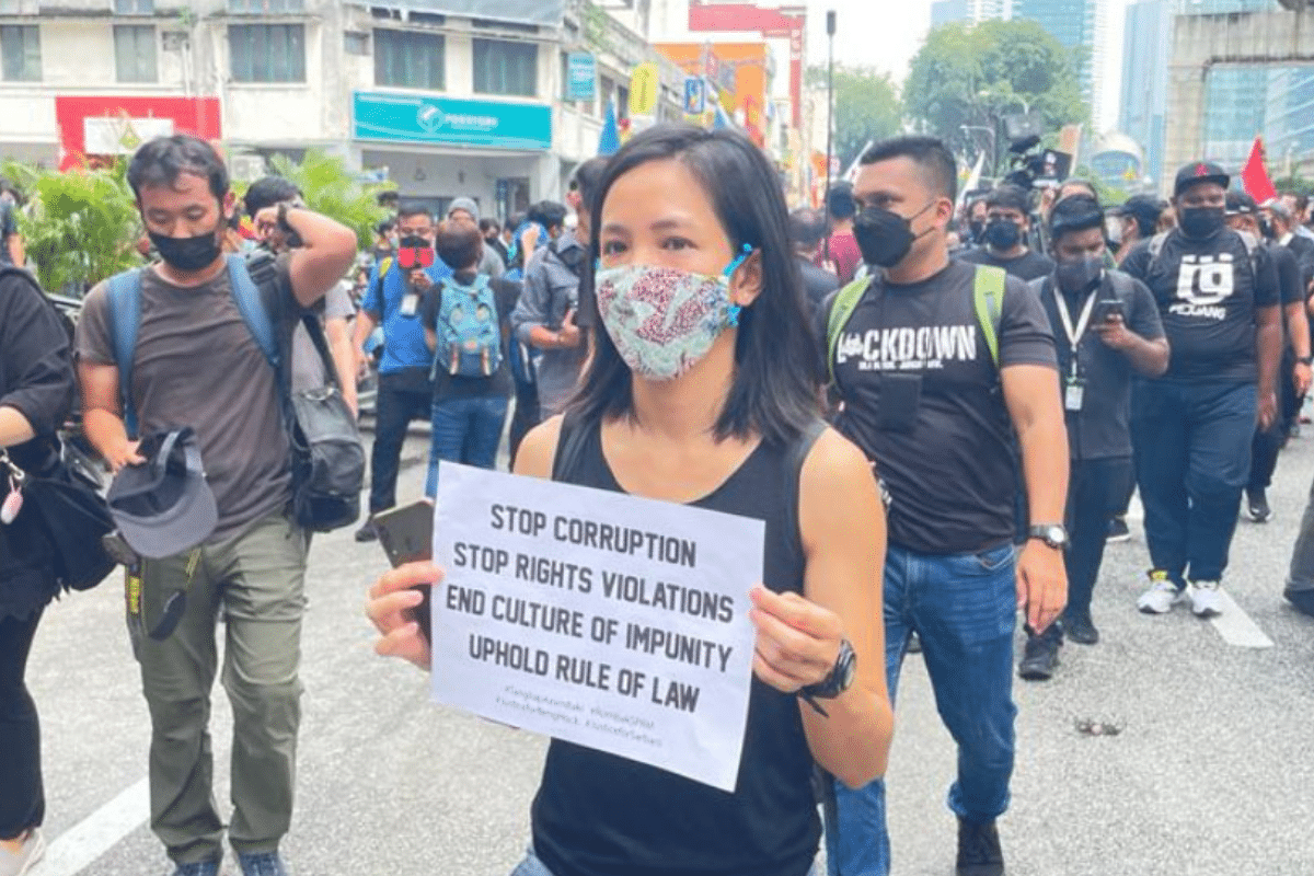 烟花、法权与东南亚民主韧性